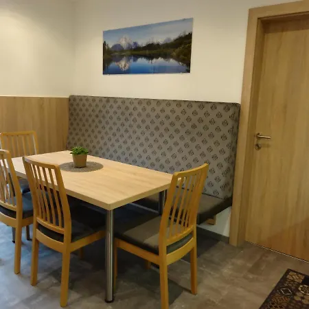 Gaestehaus Eder * Tröpolach