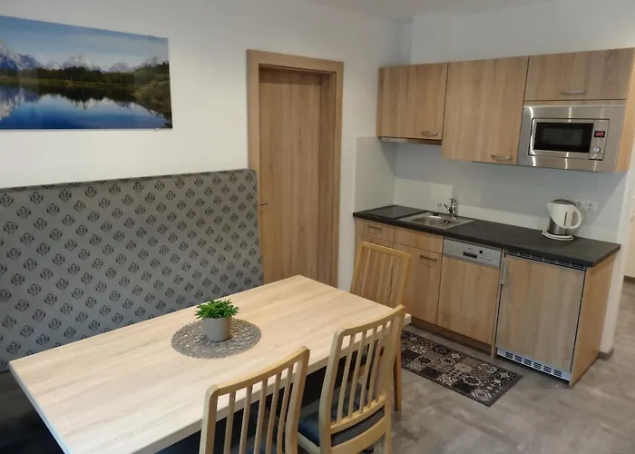 Gaestehaus Eder * Tröpolach